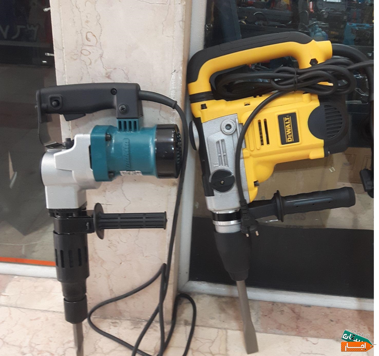 اجاره هیلتی برای تخریب ساختمان درسایزهای مختلف