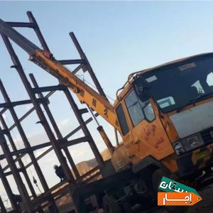 جرثقیل اجاره ای 7 تن دکل بلند