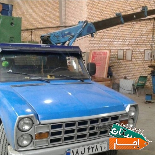 اجاره جرثقیل نیسان جابجایی دستگاه با جک پالت