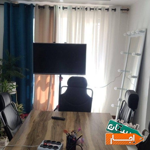 خدمات اجاره میز صندلی باند تلویزیون گردونه ویلچر