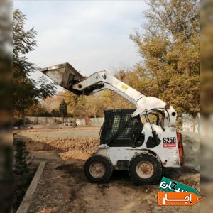 اجاره مینی بیل بیل مکانیکی بابکت به همراه پیکور