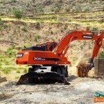 ا-جاره-بیل-مکانیکی-200-لاستیکی-چک-ش-و-پاکت
