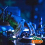 دی-جی-dj-بارمن-تنپو-زن-بادکنک-آرایی