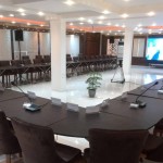 کرایه-و-اجاره-میزکنفرانس-صندلی-دانشجوئی-کنفرانسی