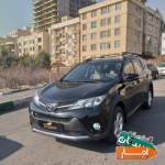 اجاره-خودرو-تویوتا-راو4-با-قیمت-مناسب